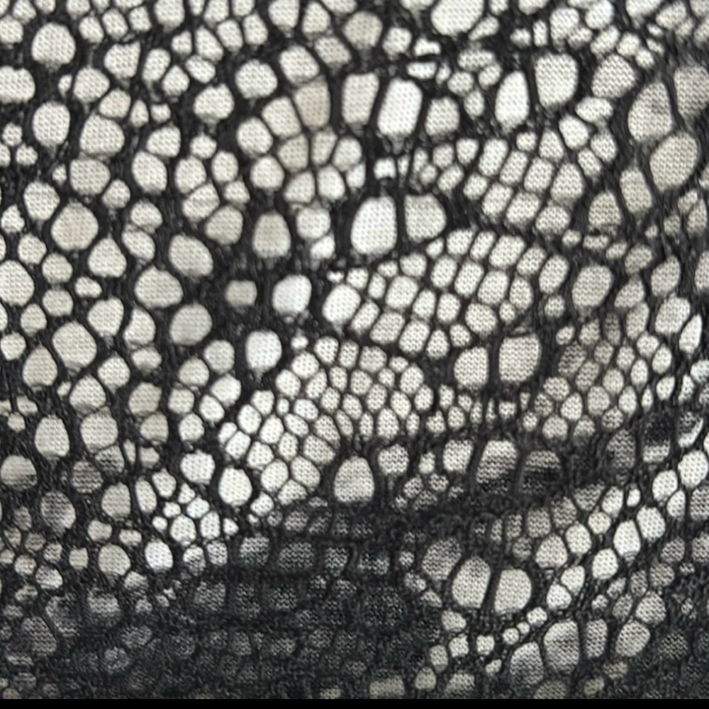 Simply Vera Vera Wang Sleeveless Lace & Floral Asymmetrical Top XL B & W Taupe - Picture 6 of 10